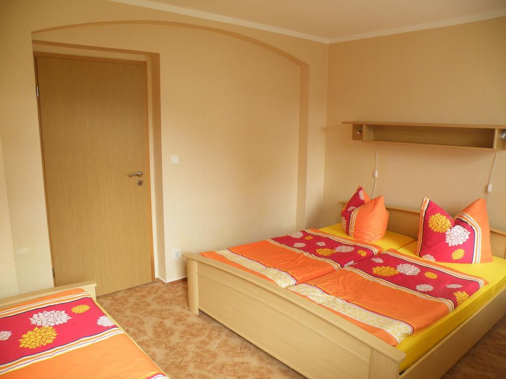 Am Lindenbaum Sebnitz Quarto foto